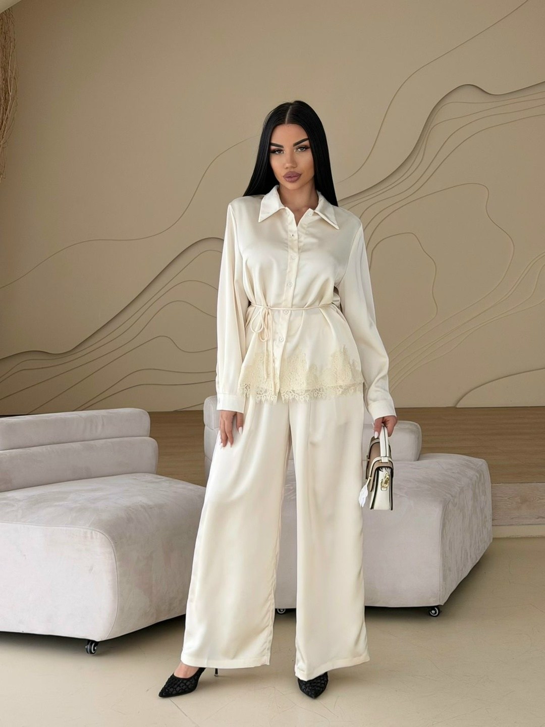 брючный костюм,женский брючный костюм,атласный брючный костюм,костюм классический,женские костюмы