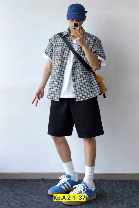 стиль оверсайз,повседневный костюм,мужская мода,клетчатая мужская рубашка,одежда для мужчин