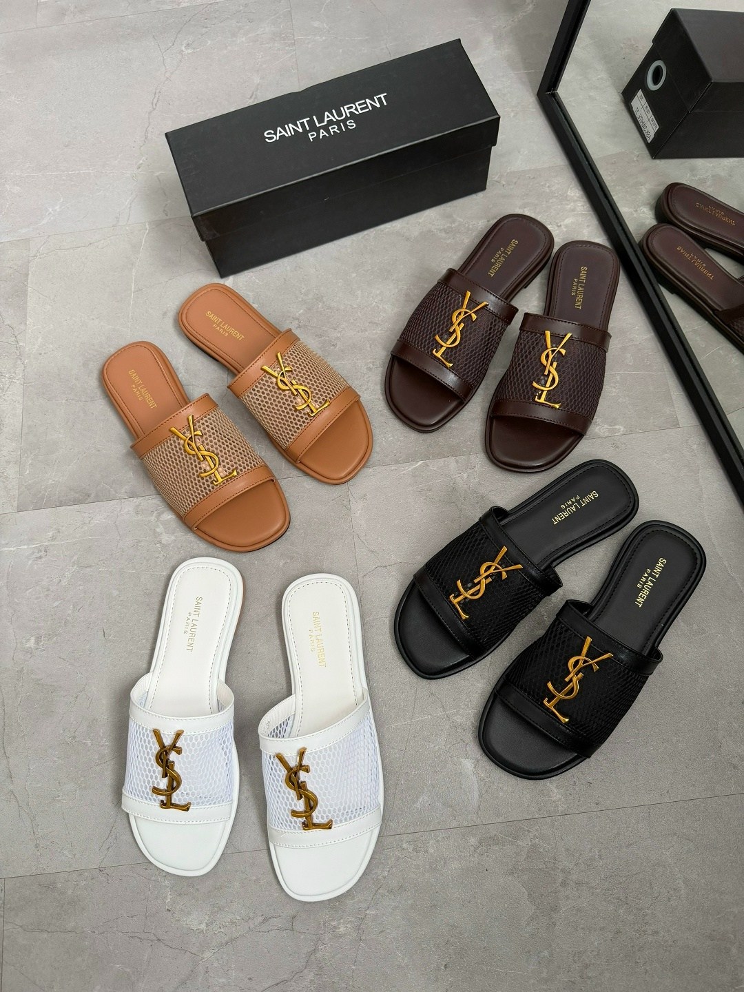 босоножки yves saint laurent,,шлепки ив сен лоран,шлепанцы женские,шлепки женские