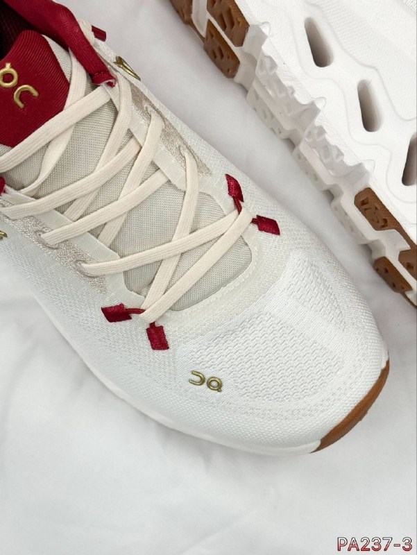 ,спортивная ,on cloud кроссовки,низкие кроссовки,кроссовки