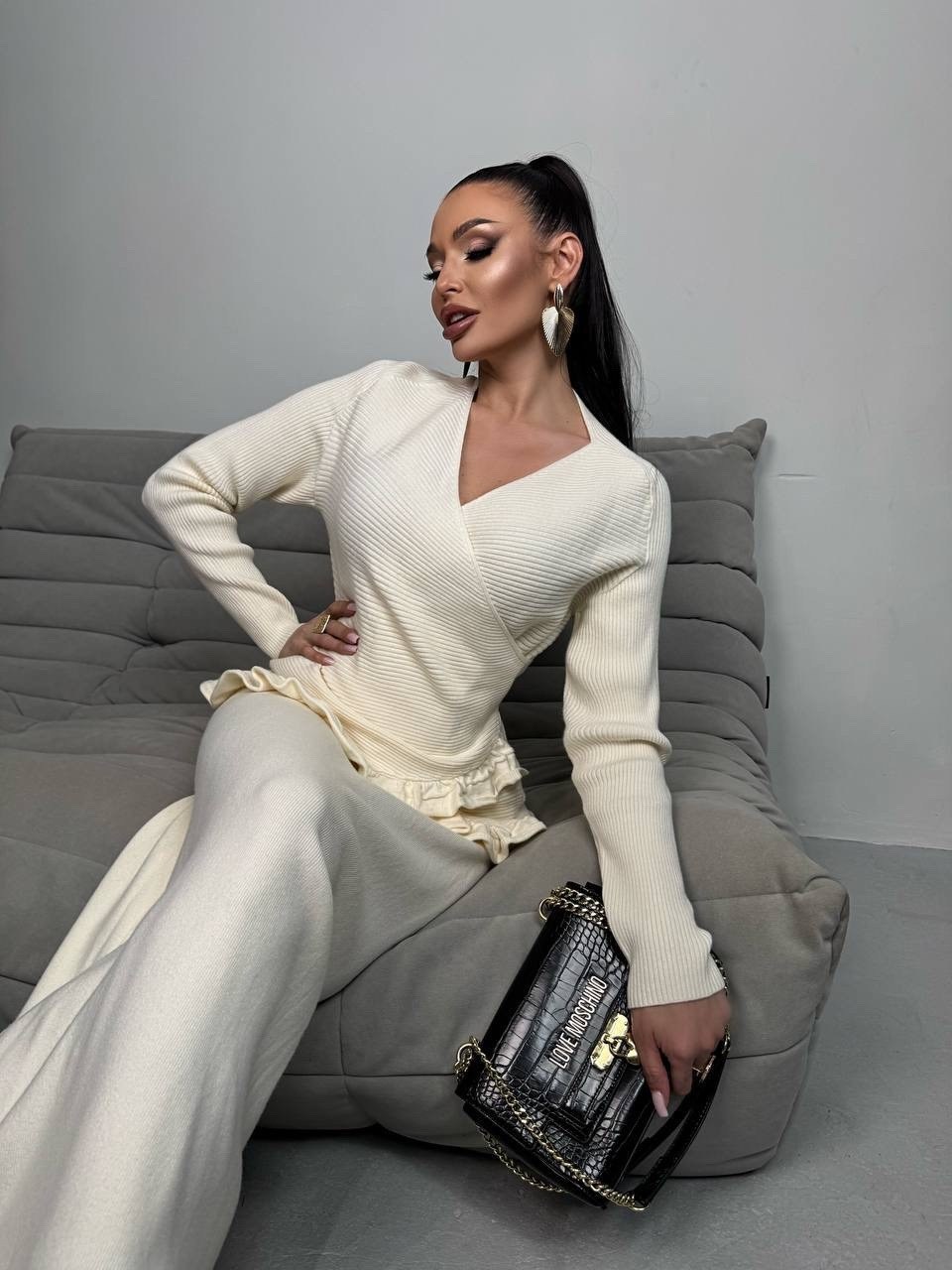 костюм трикотажный,костюм с юбкой,трикотажные костюмы с юбкой,костюм с юбкой миди трикотажный,женский костюм