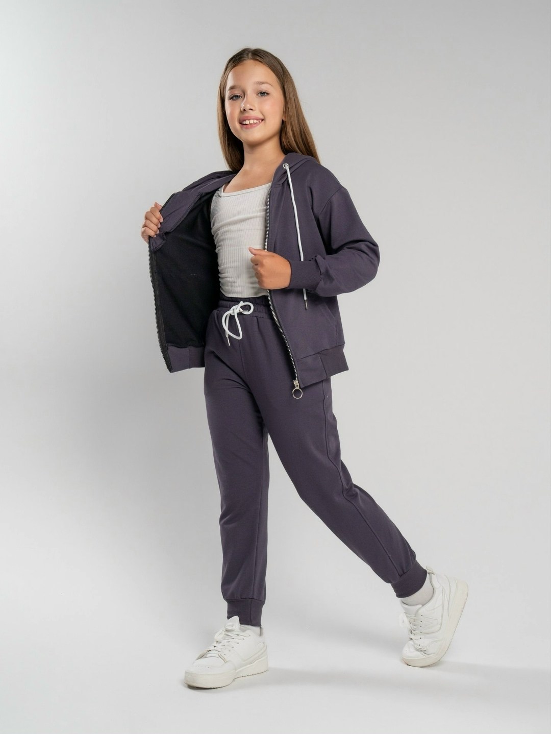 брюки для девочек,толстовка и брюки,костюм бежевый,спортивные костюмы для девочек,костюм с брюками