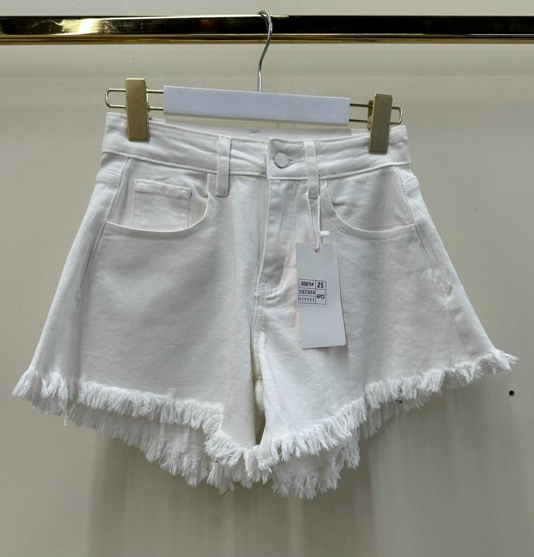 белые джинсовые шорты,женские джинсовые шорты,шорты женские белые,шорты женские,джинсовые шорты