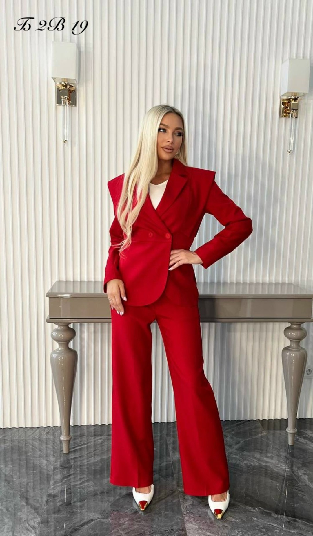 брючный костюм,женский брючный костюм,брючный красный костюм,женский брючный костюм-двойка,костюм брючный двойка