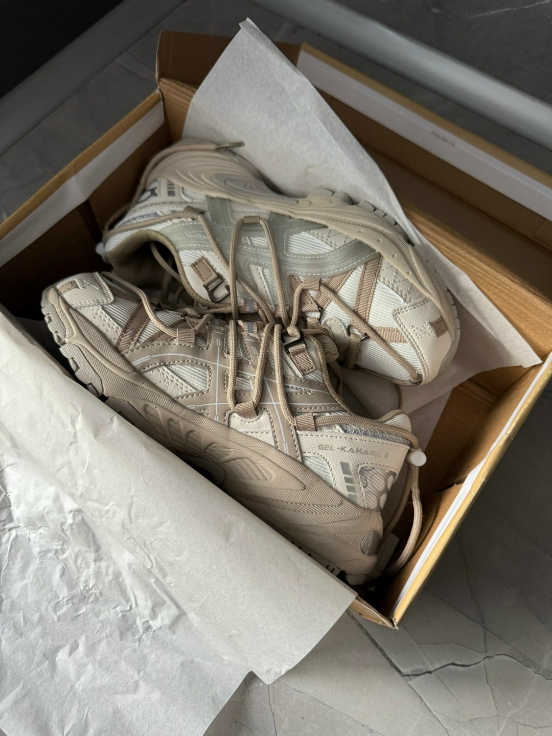 кроссовки balenciaga track 2,кроссовки balenciaga,кроссовки balenciaga wmns track 2 trainer beige кремовый,balenciaga track 2,кроссовки balenciaga wmns runner sneaker кремовый