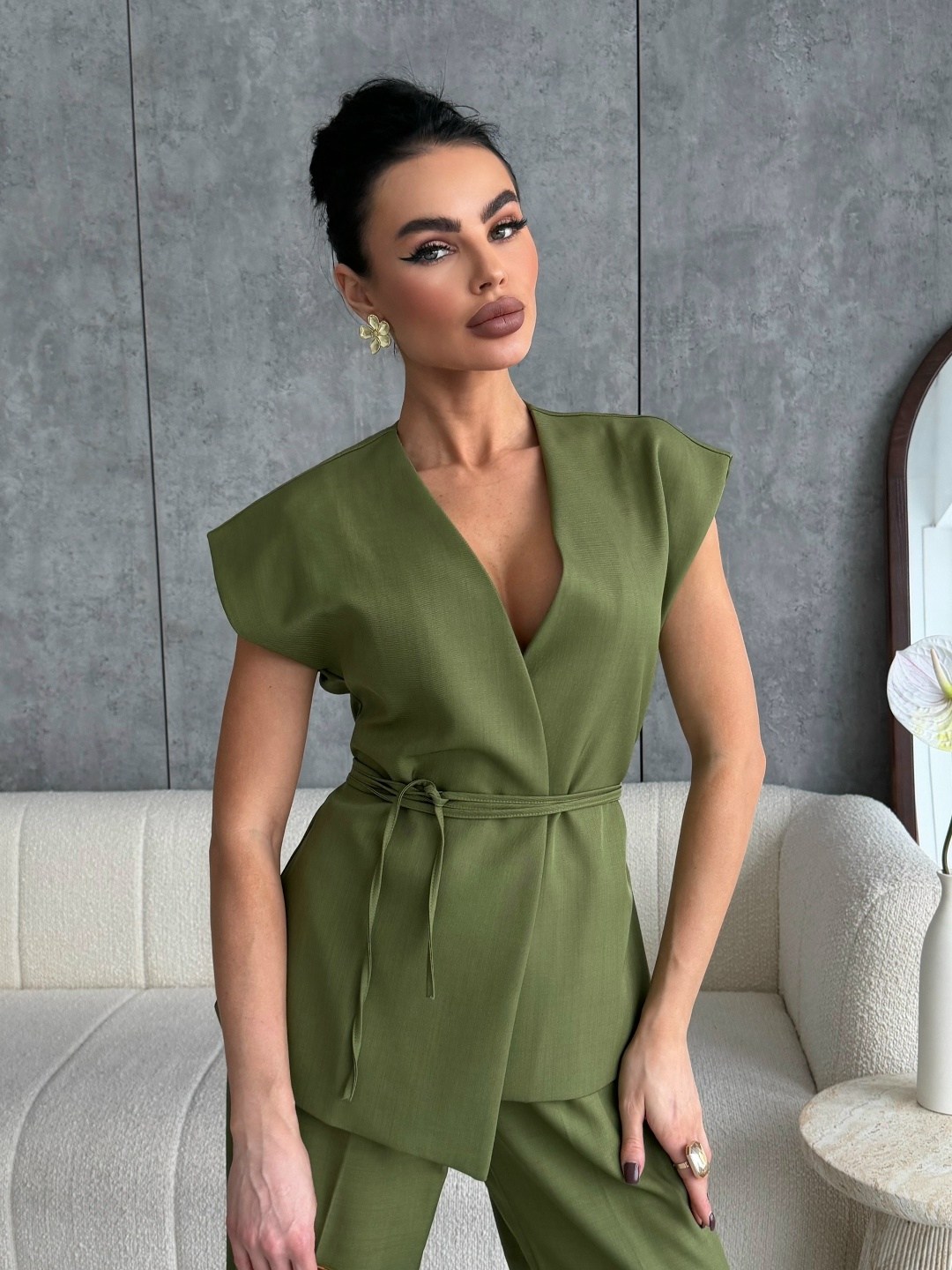 брючный комплект,брючный костюм с жилетом,костюм с жилетом и брюками,женский брючный костюм,летние костюмы