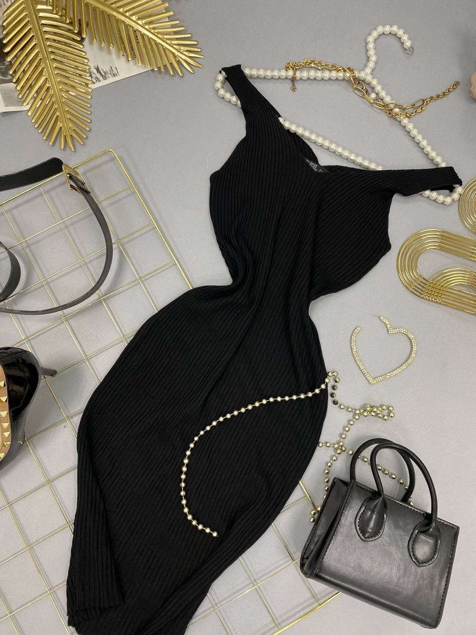 облегающее платье,трикотажное платье,мини платье,вязаное платье,платье