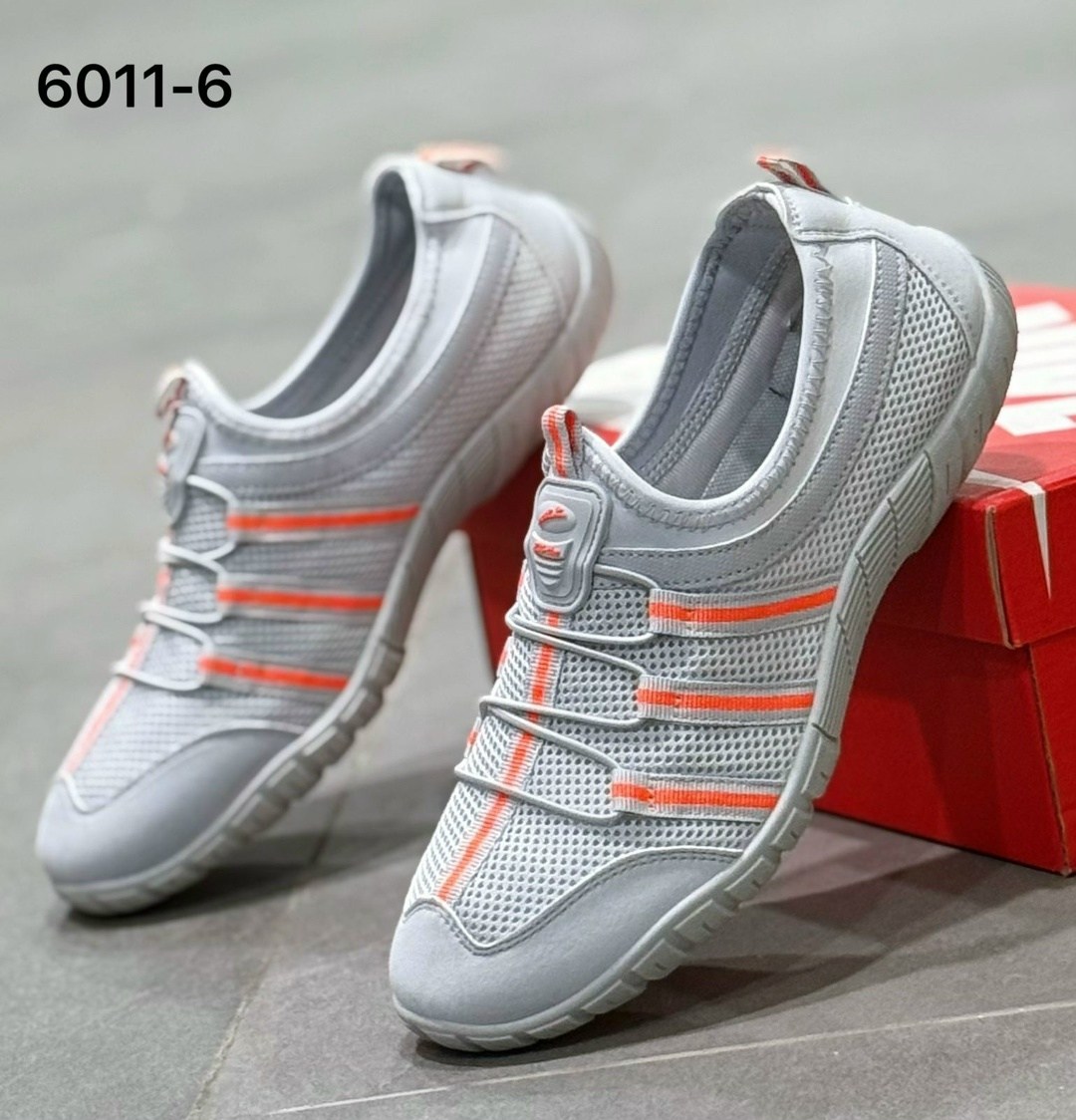 женские кроссовки,спортивная ,,женская спортивная ,женская спортивная  кроссовки