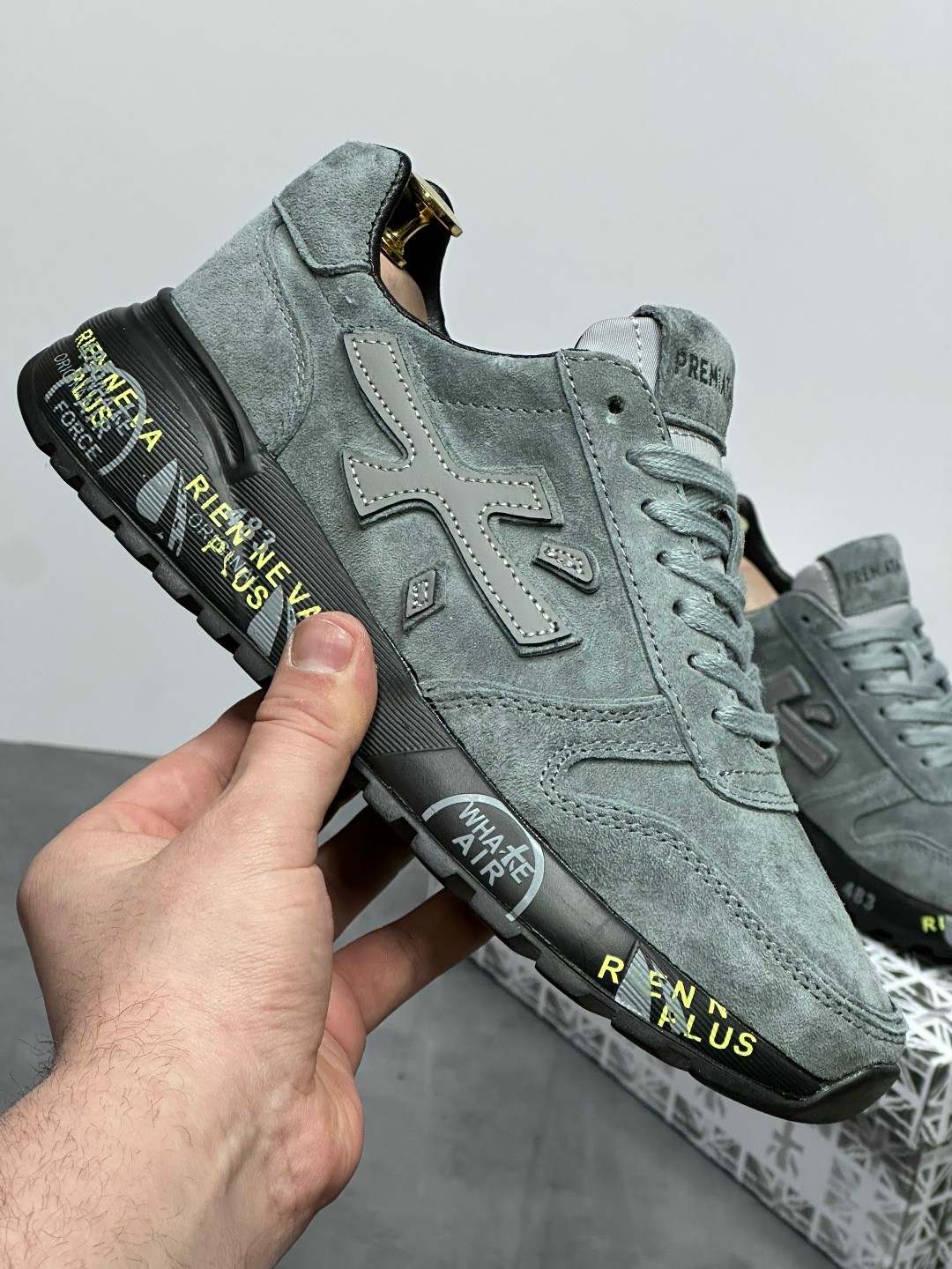 мужские кроссовки premiata,premiata кроссовки,premiata premium кроссовки мужские,кроссовки premiata серые,кроссовки для мужчин