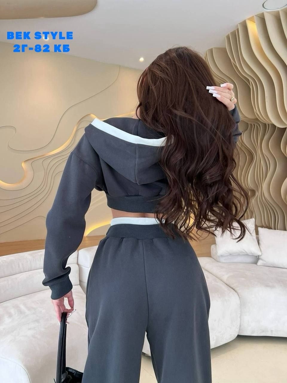 костюм женский спортивный,женский костюм,стильный костюм,спортивный костюм,костюм