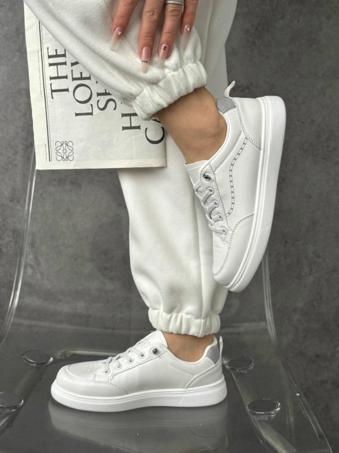 ,женские кроссовки,белые кроссовки,кроссовки белые женские,белые кеды женские