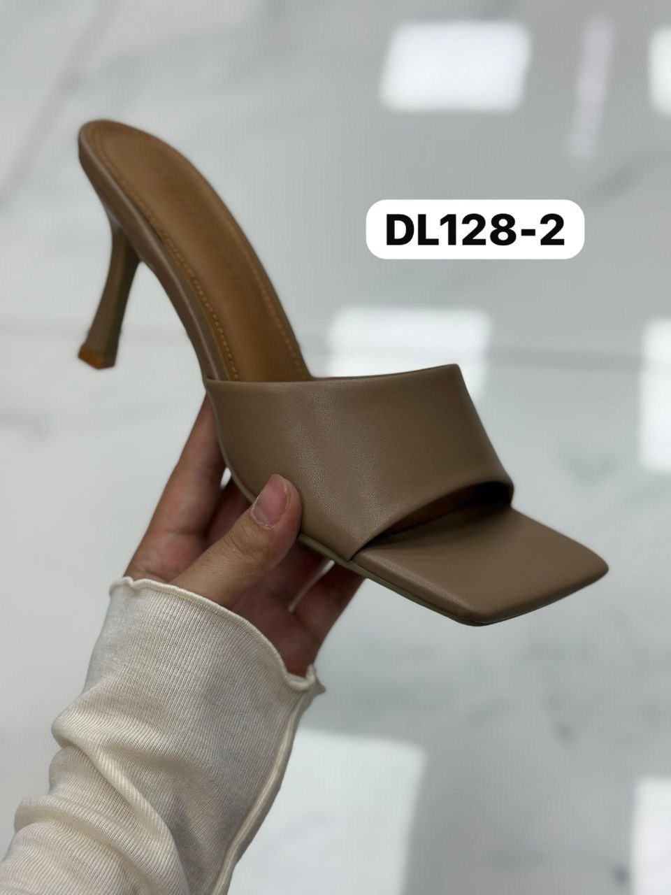 элегантные босоножки,мюли на каблуке,женские босоножки,босоножки на каблуках,женские шлепанцы