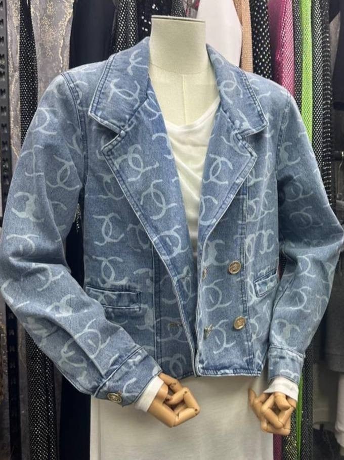 куртка джинсовая louis vuitton,джинсовая куртка,луи виттон суприм джинсовая куртка,джинсовая куртка женская,джинсовая куртка с принтом