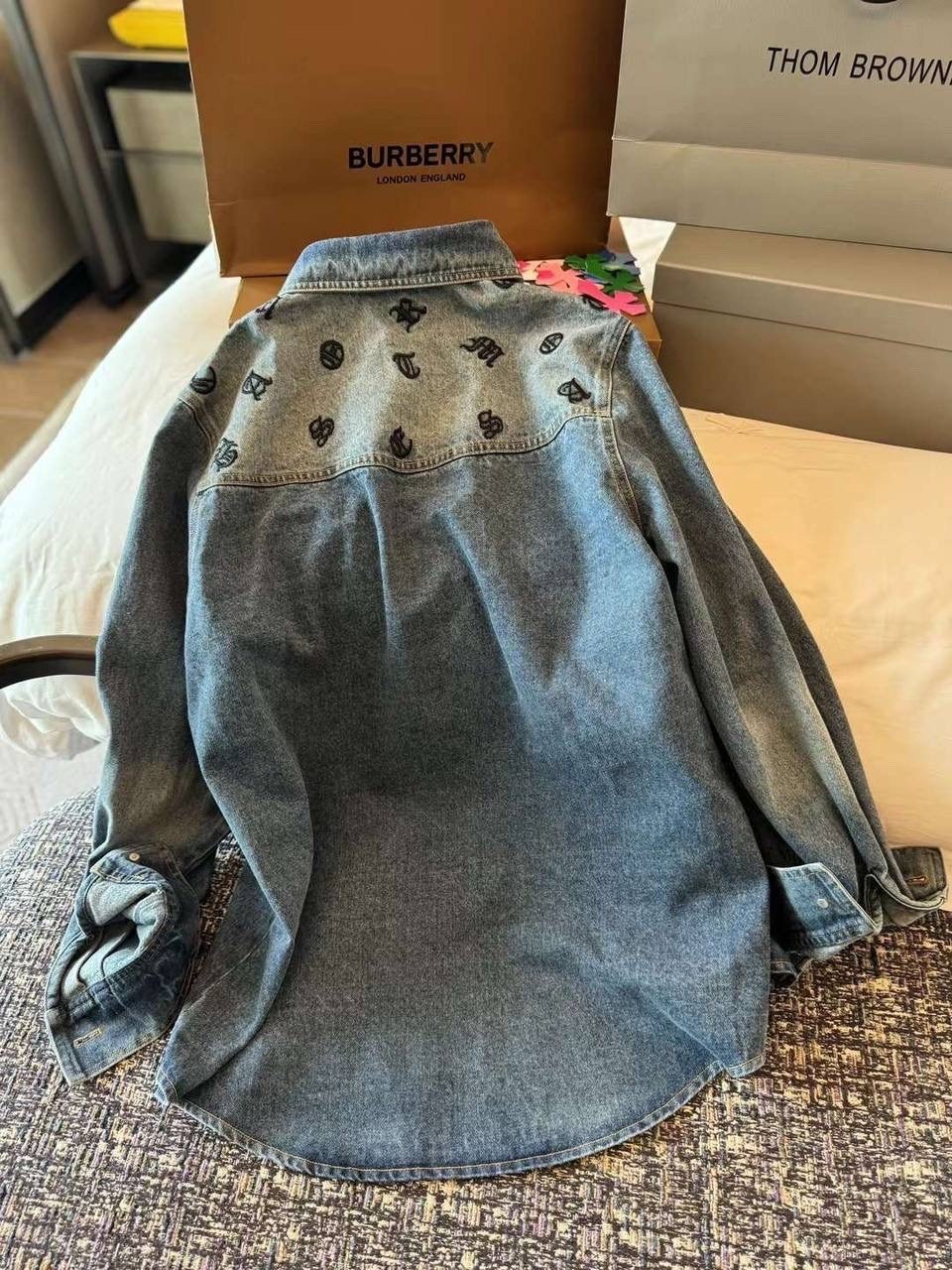 джинсовые куртки женские,куртка джинсовая,куртка женская джинсовая оверсайз,джинсовый пиджак,модная джинсовая куртка