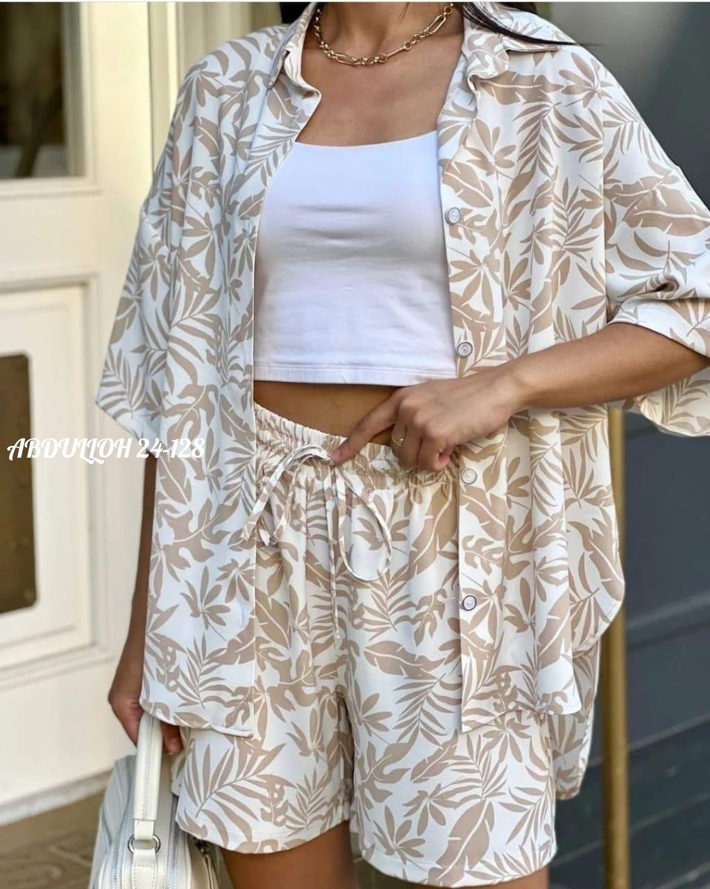 костюм женский летний с шортами,костюмы летние с шортами,костюм с шортами и рубашкой летний,женский костюм с шортами,костюм женский летний