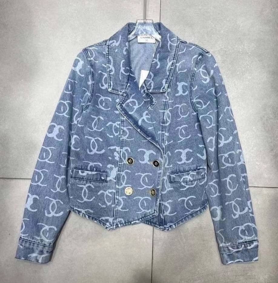 куртка джинсовая louis vuitton,джинсовая куртка,луи виттон суприм джинсовая куртка,джинсовая куртка женская,джинсовая куртка с принтом