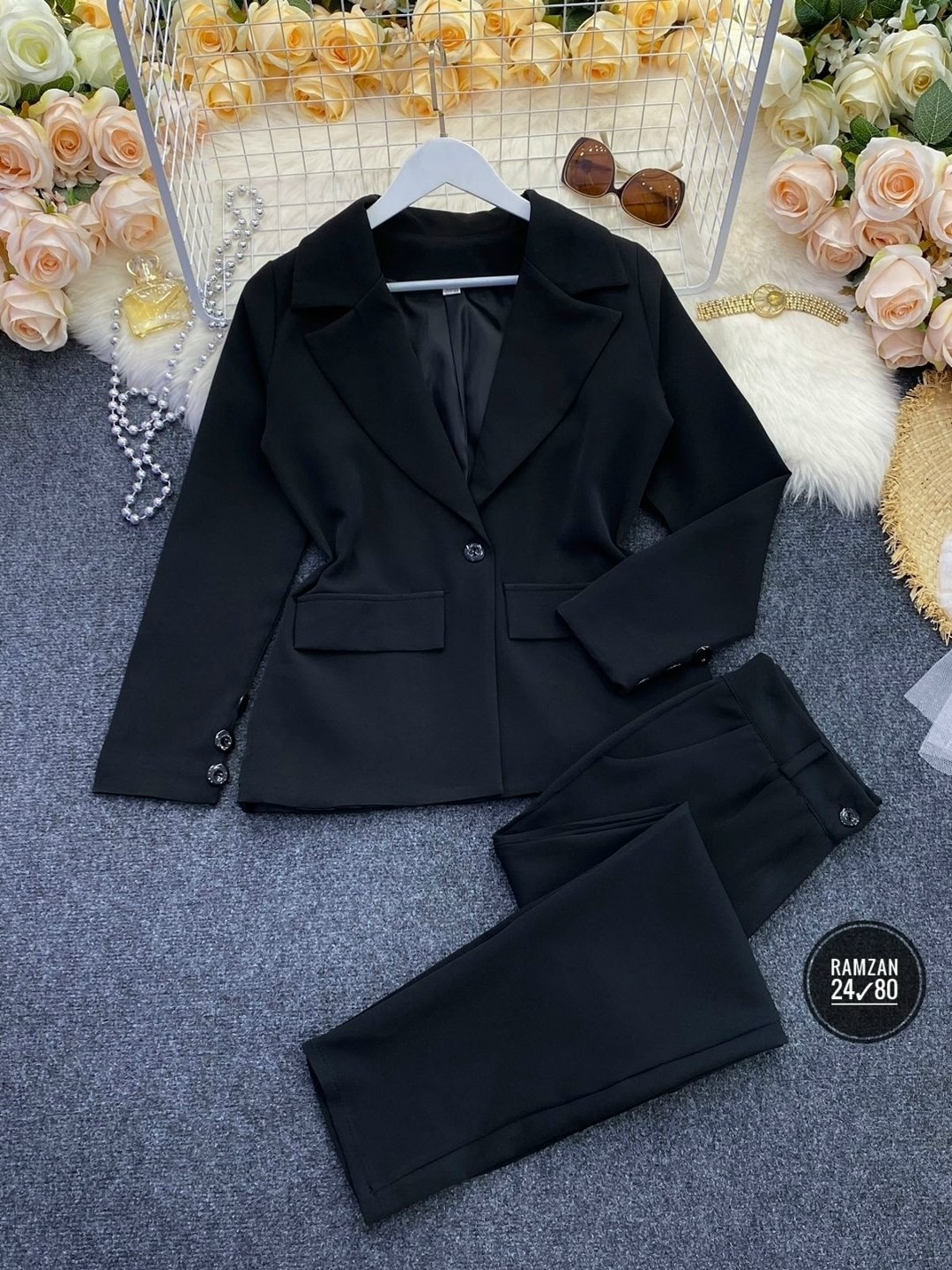 брючный костюм dilana vip 1942 красный,костюм брючный 2120 красный dilanavip,брючный костюм dilana vip 2120 красный,брючный костюм dilanavip 2120 красный тройка,брючный костюм красного цвета