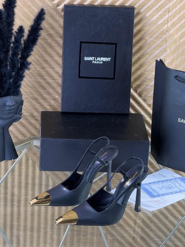 туфли yves saint laurent,saint laurent туфли,,туфли ив сен лоран,туфли-лодочки saint laurent из лакированной кожи