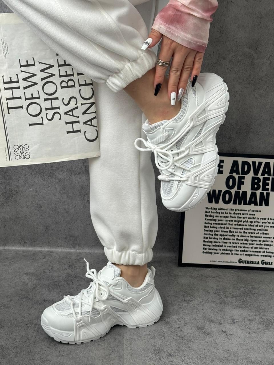 кроссовки женскиe,женские массивные кроссовки,массивные кроссовки,спортивная ,модные кроссовки