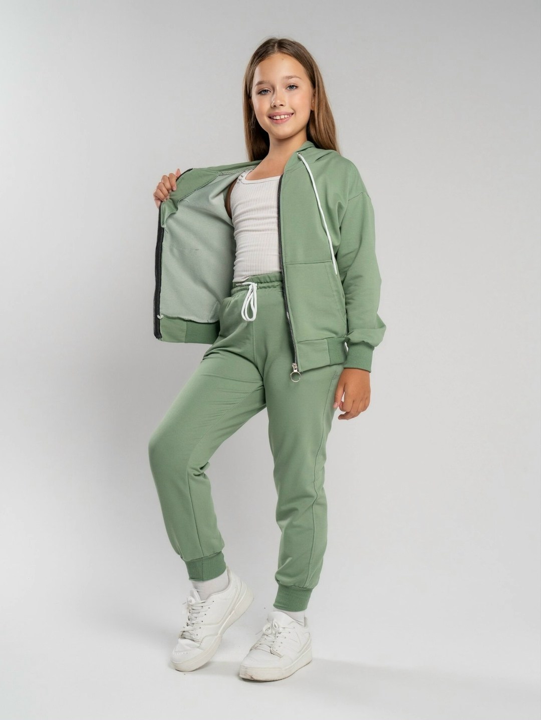 брюки для девочек,толстовка и брюки,костюм бежевый,спортивные костюмы для девочек,костюм с брюками