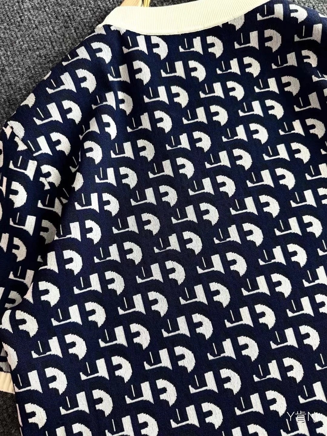 диор футболка,брендовые вещи,рубашка модная,кофта диор,летние футболки