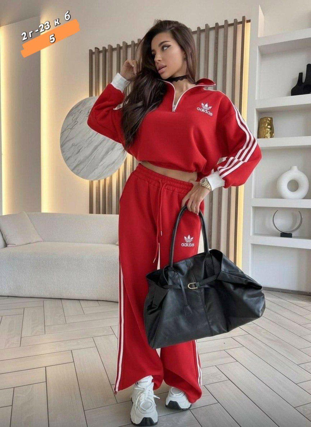 костюм женский спортивный,adidas женский спортивный костюм,спортивные костюм,костюм с лампасами женский в спортивном стиле,адидас костюм женский