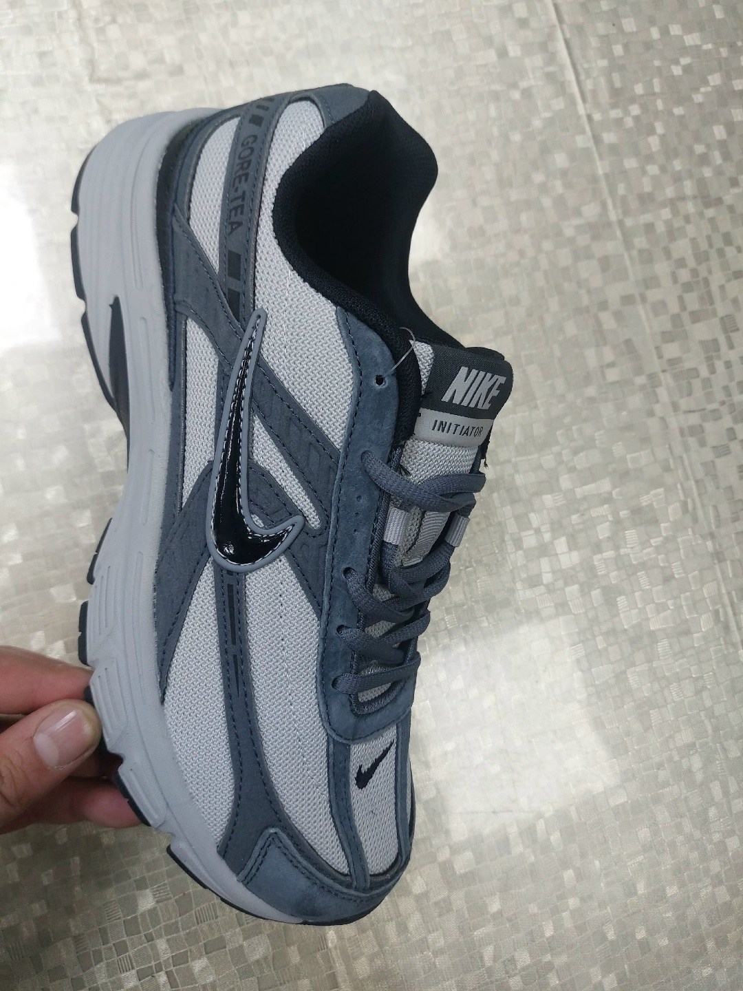 кроссовки,кроссовки nike,кроссовки nike initiator,спортивные кроссовки,спортивная