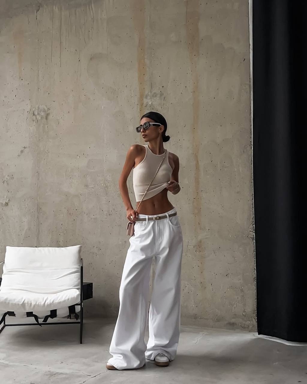 футболки женская оверсайз,футболки женская,футболки оверсайз,повседневные брюки,футболки оверсайз с принтами