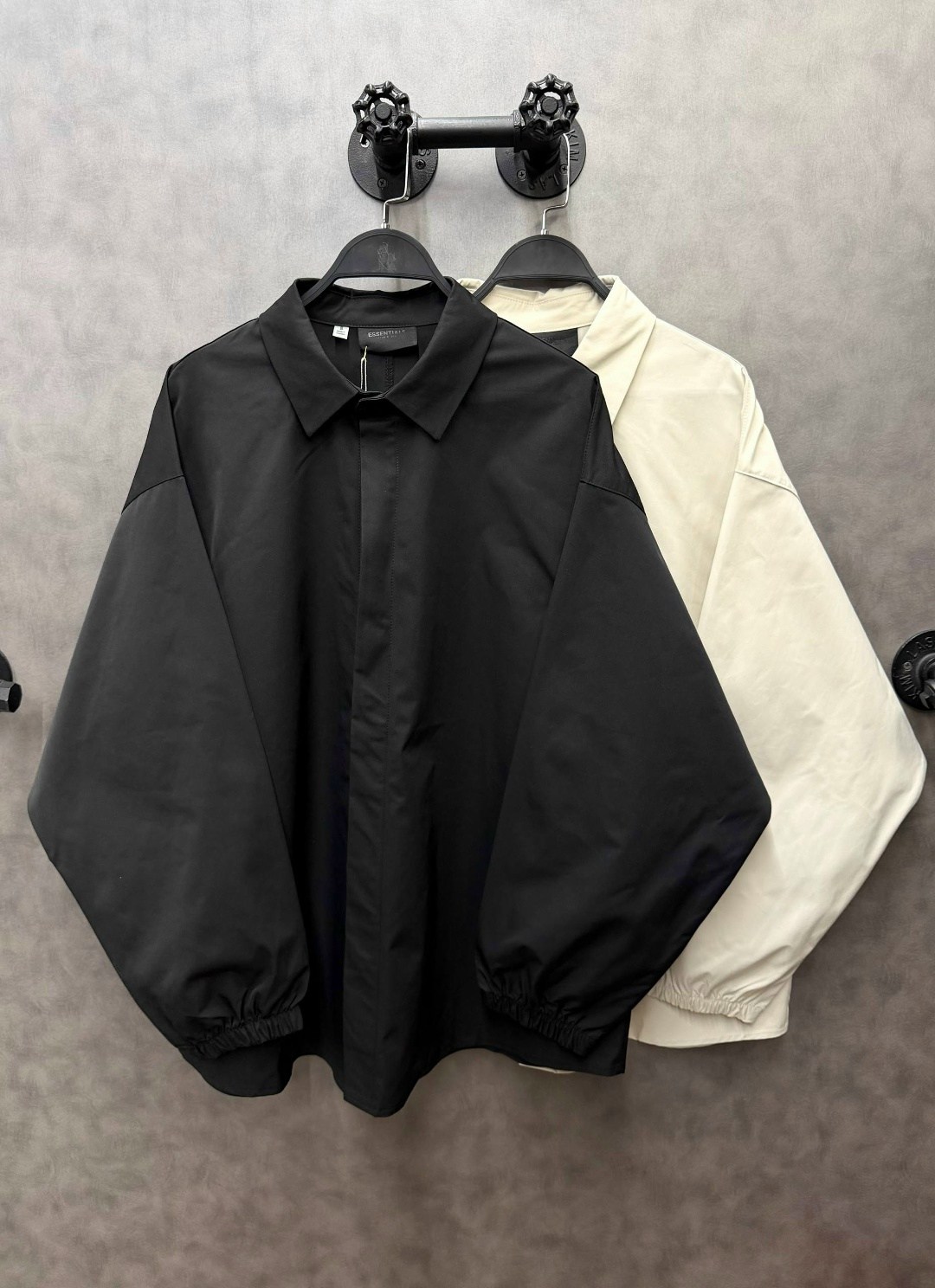 fear of god essentials,мужская мода,повседневная куртка,куртка свободного кроя,легкая куртка