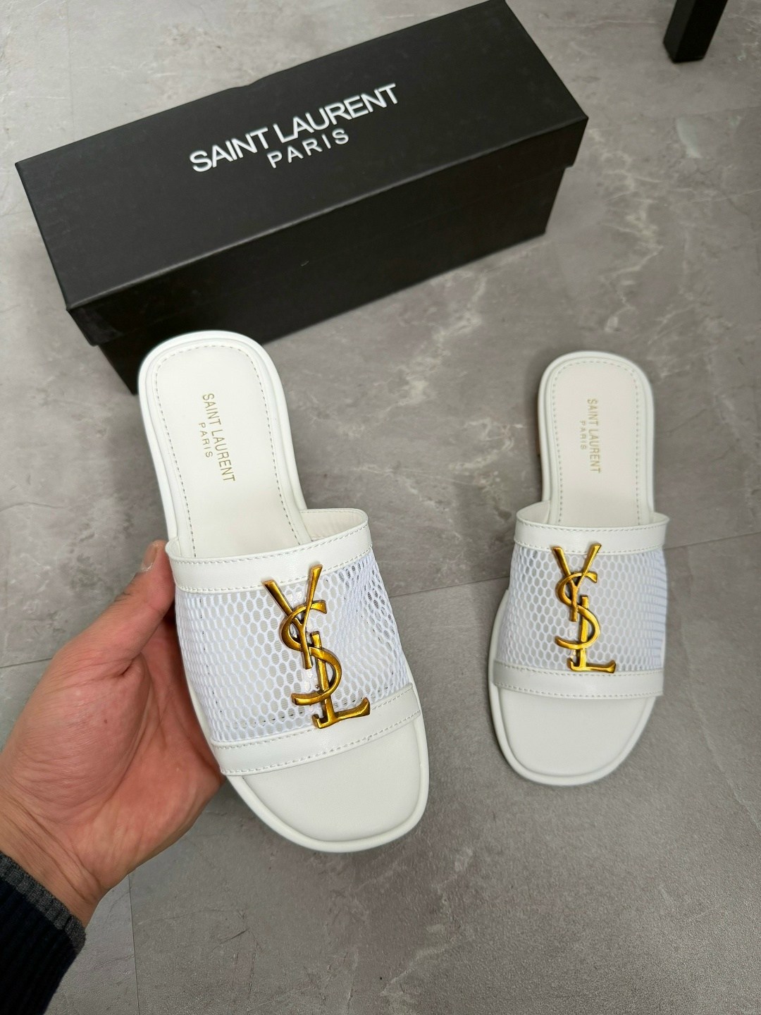 босоножки yves saint laurent,,шлепки ив сен лоран,шлепанцы женские,шлепки женские