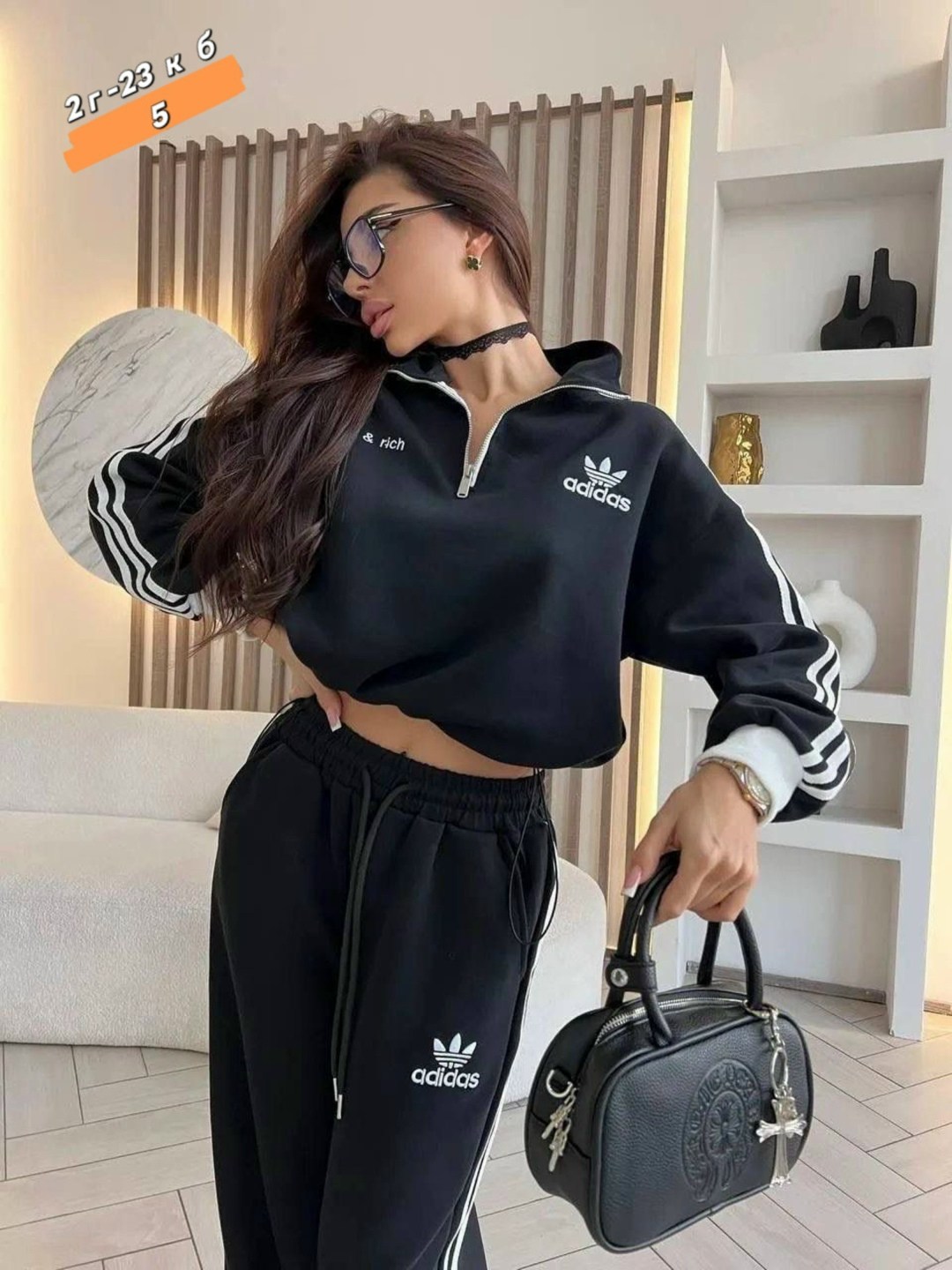 костюм женский спортивный,adidas женский спортивный костюм,спортивные костюм,костюм с лампасами женский в спортивном стиле,адидас костюм женский