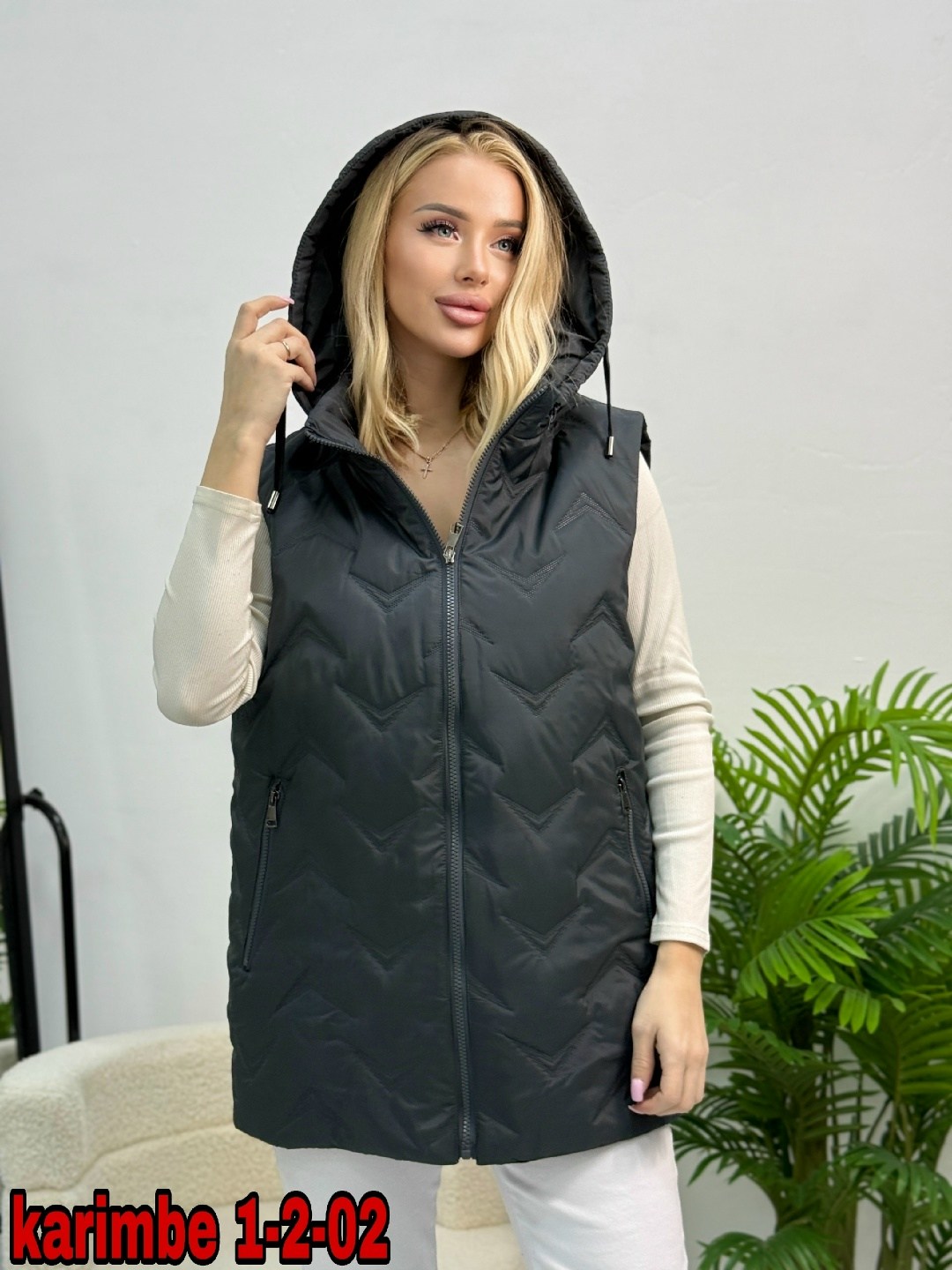 жилетка женская,жилет утепленный женский,жилет женский,жилет женский с капюшоном,жилетка