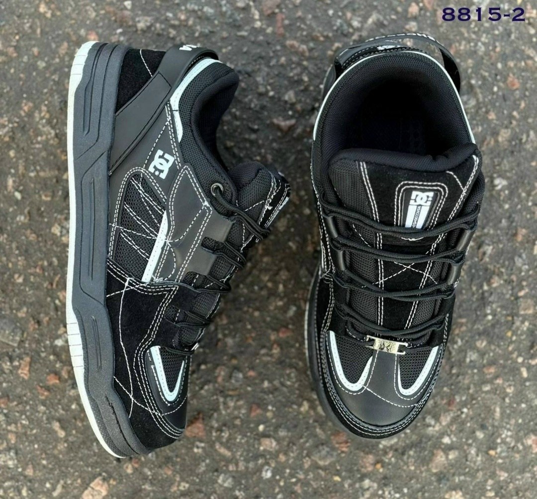 кроссовки,кроссовки женскиe,оригинальные кроссовки,кроссовки удобные,повседневные кроссовки