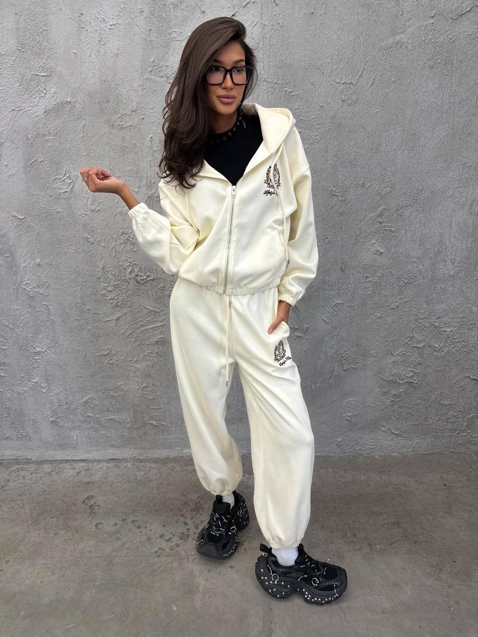 спортивный костюм на замке оверсайз gk outfit,спортивный костюм велюр на замке оверсайз gk outfit,спортивный костюм на замке оверсайз gk outfit 379938989,cпортивный костюм оверсайз,костюм спортивный