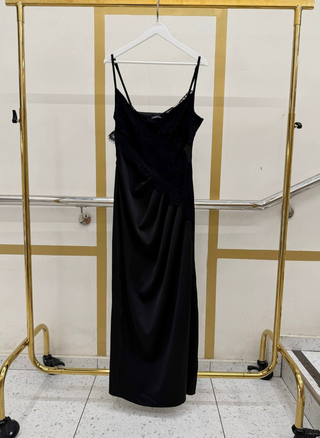 элегантные платья,кружевное платье,платье комбинации,lace-trimmed silk satin slip dress rodarte,платье