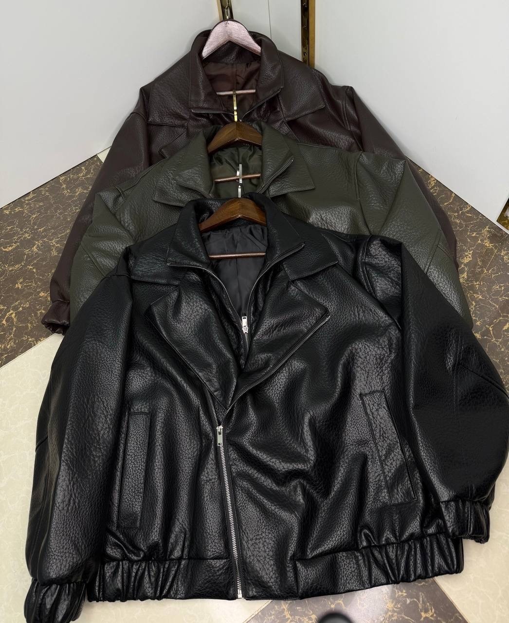 кожаная куртка yves saint laurent,кожаная куртка,женская кожаная куртка,женская куртка из искусственной кожи,кожаная куртка saint laurent