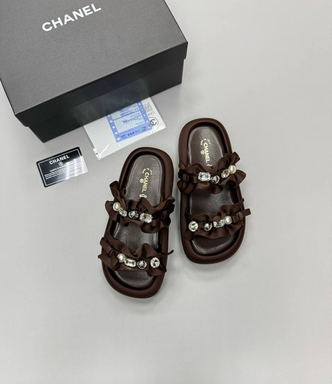 босоножки chanel,сандалии chanel,шлепанцы chanel,шлепки шанель,босоножки шанель