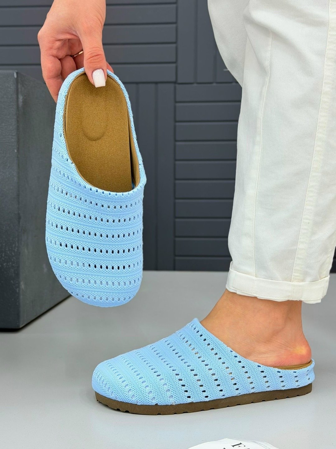 женские тапочки,,тапочки модные,домашние тапочки,женские домашние тапочки