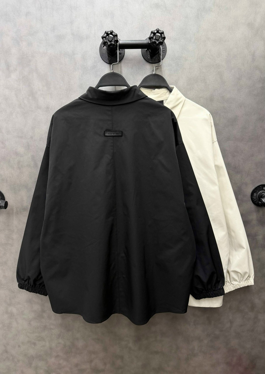 fear of god essentials,мужская мода,повседневная куртка,куртка свободного кроя,легкая куртка