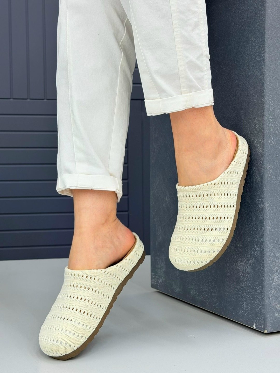 женские тапочки,,тапочки модные,домашние тапочки,женские домашние тапочки