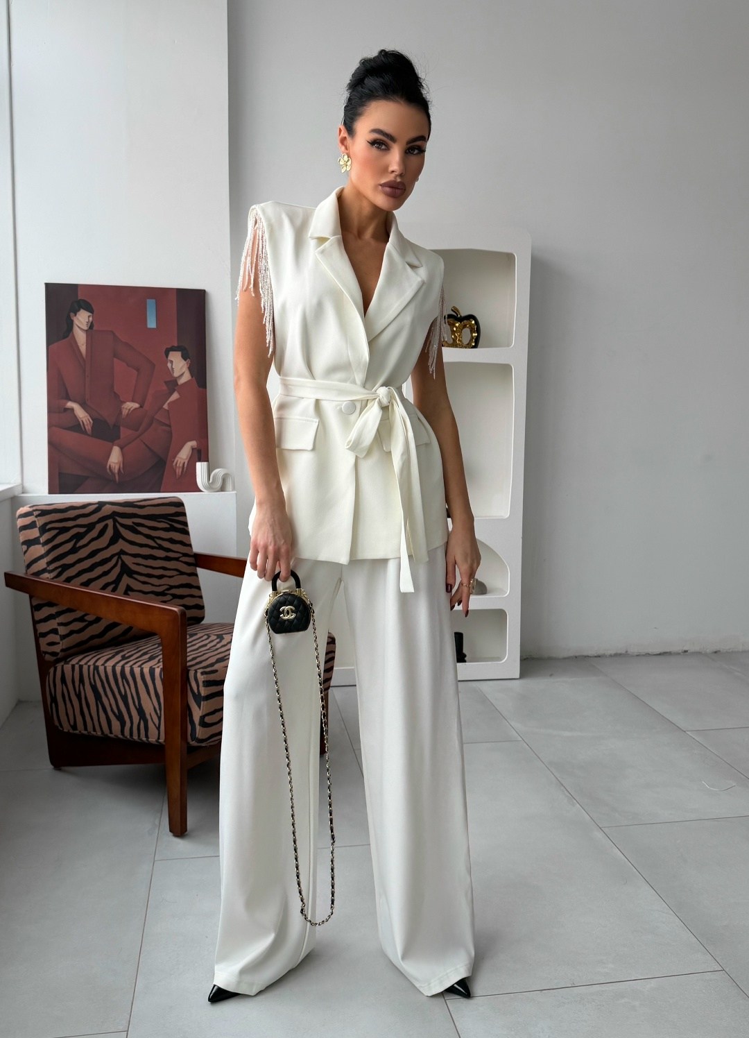 белый брючный костюм,костюм летний женский брючный four seasons 430933450,брючный костюм,брючный комплект,костюм брючный деловой emberens