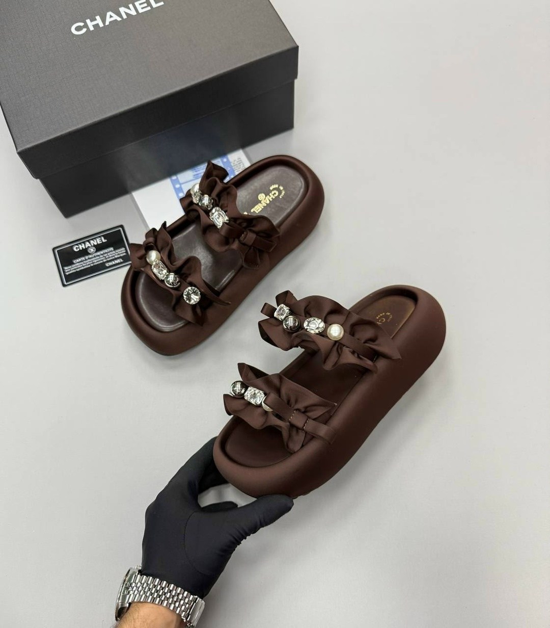 босоножки chanel,сандалии chanel,шлепанцы chanel,шлепки шанель,босоножки шанель