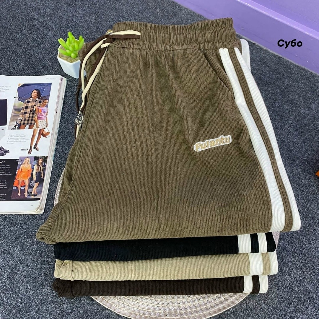 брюки спортивные,спортивные штаны,штаны адидас широкие,штаны адидас,брюки спортивные adidas