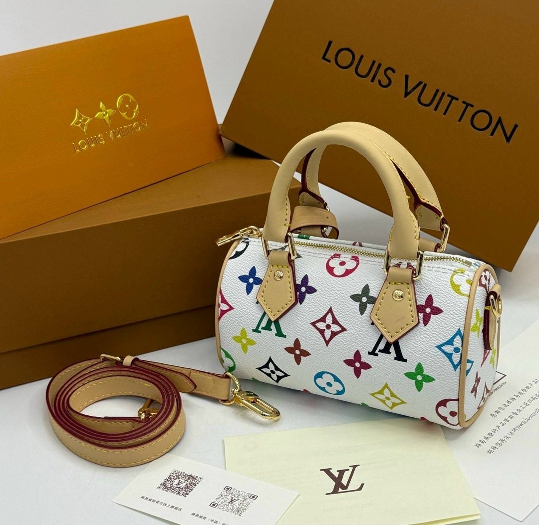 женская большая сумка с принтом louis vuitton,сумка луи виттон,сумка женская louis vuitton,сумка louis vuitton,сумка женская косметичка луис виттон