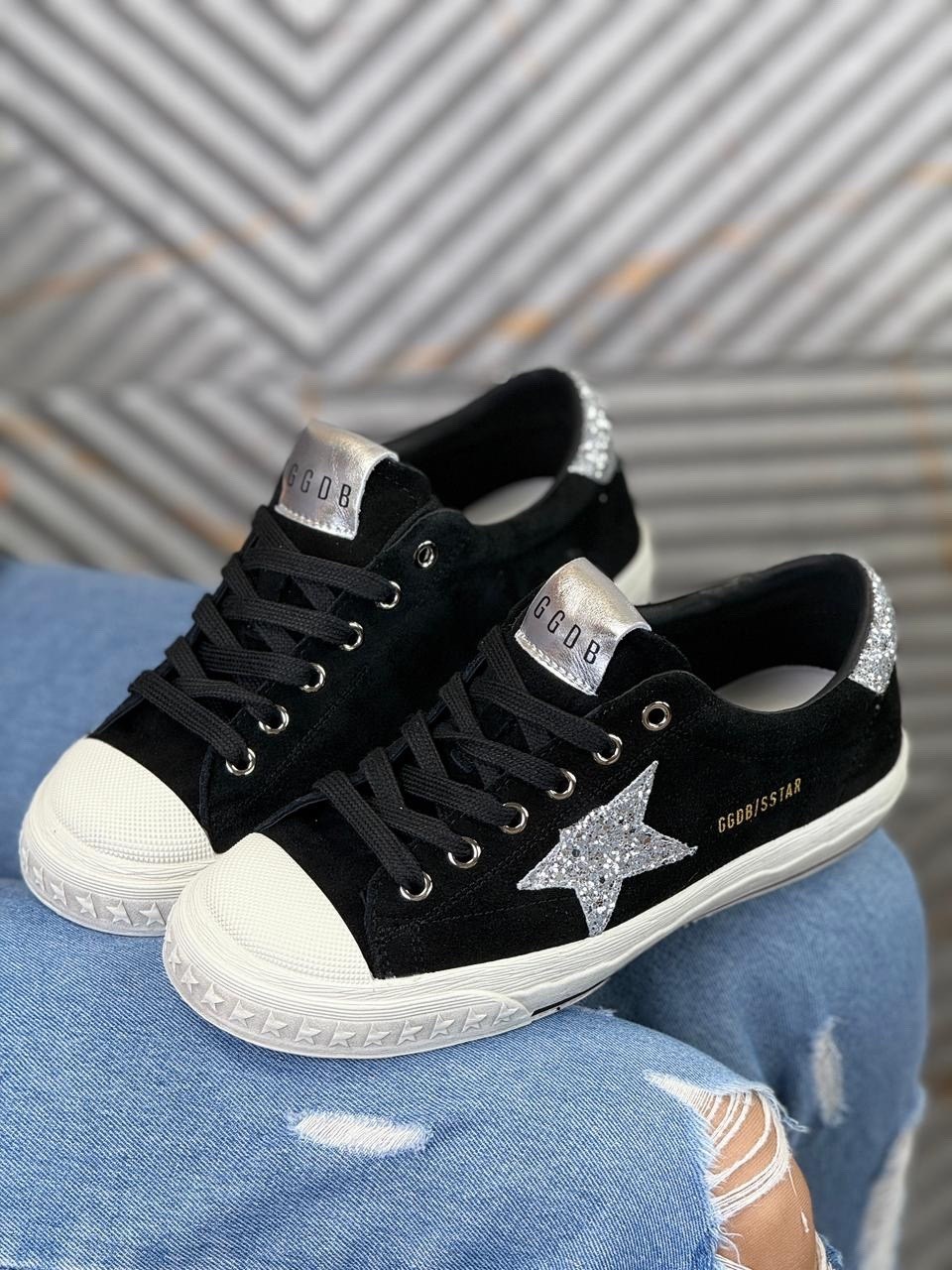 ,кеды golden goose женские с камнями,кеды golden goose,лаковые кроссовки golden goose,женская