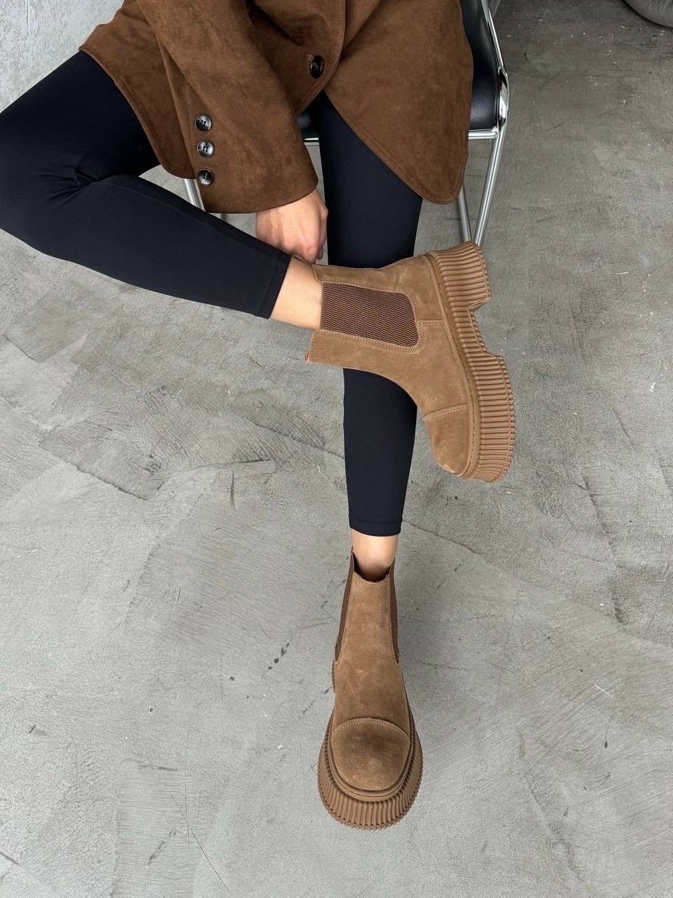 , женская,стильные ботинки,женские ботинки,замшевые сандали женские