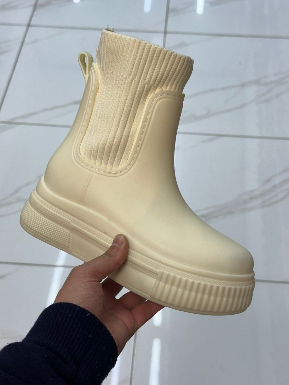 резиновые сапоги,женские резиновые сапоги,,модные резиновые сапоги для женщин на платформе,сапоги резиновые женские розовые