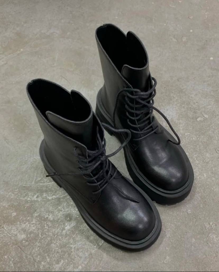 ,ботинки женские,стильные ботинки,кожаные ботинки celine,ботинки модные