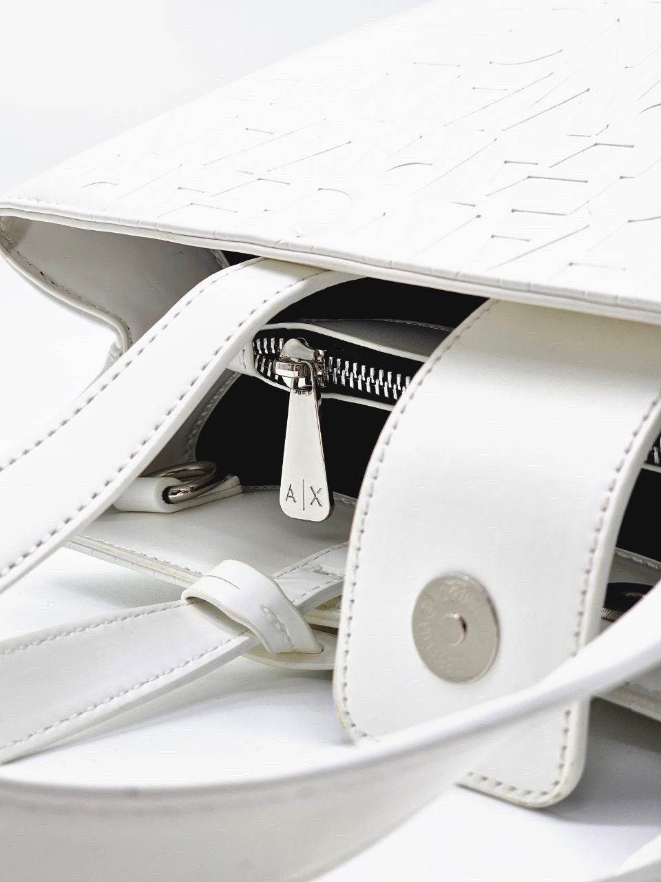 сумка армани эксчендж женская,сумка женская белая,сумка armani exchange,сумка armani exchange женская белая,женская сумка armani exchange