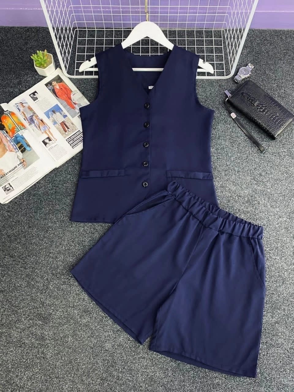 женские костюмы,костюм с жилетом,женский костюм с шортами,костюм двойка женская,костюм с жилеткой